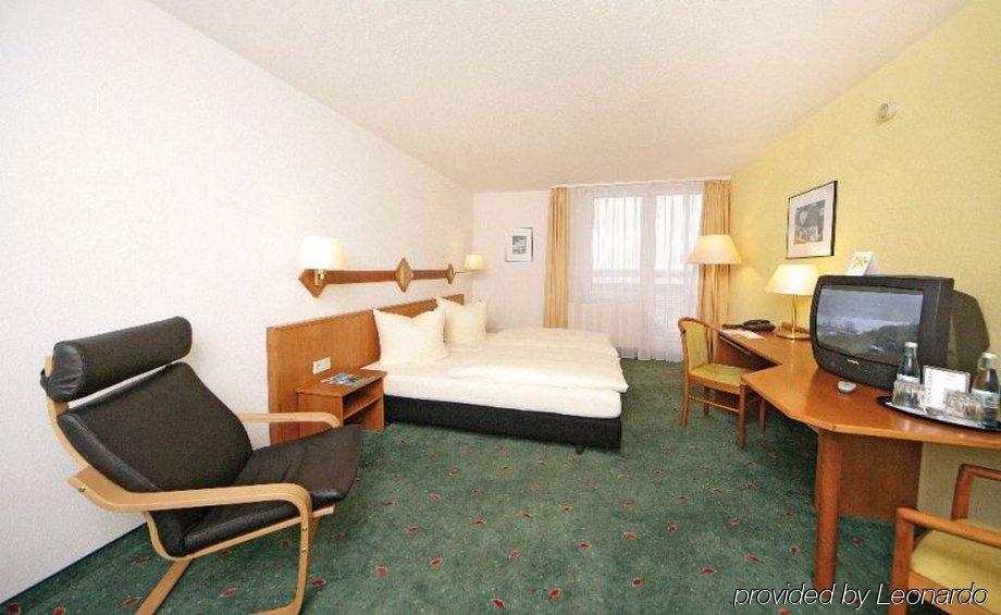 Airporthotel Residenz Steinenbronn Ruang foto